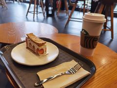 -星巴克臻选(宁波世纪东方广场店)