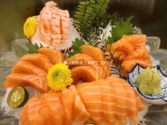 鲑鱼特惠拼盘-元鹤日本料理