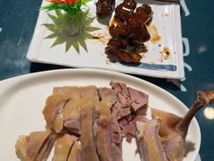 -南京金牛湖巨碗鱼头