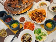-艺林烤肉城(光明店)