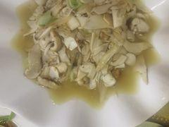 -邱二餐馆