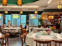 -江城小馆陕南妈妈菜·全球旅行餐厅(钟楼店)