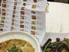 -湖南人家·家传湖南菜(水围店)