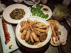 -前海沿·青岛菜(大拇指广场石老人店)