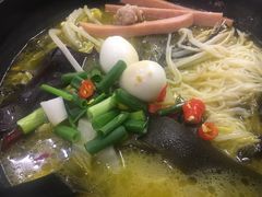 -渝和喵叔米线(南坪万达店)