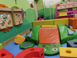 -莫莉幻想儿童乐园(武汉保利广场店)