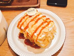 -半勺舒舒生日蛋糕店