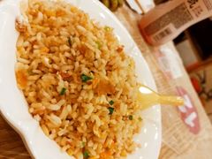 -江城燕子大排档(江汉路步行街店)