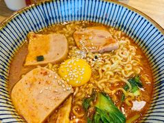 肥牛辛拉面-李先生的首尔小馆(松江启源广场店)