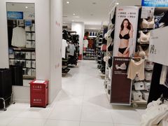 -优衣库(珠海华发商都店)