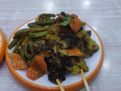 豆角茄子拌菜拼盘-三姐妹冷面馆(保卫路店)