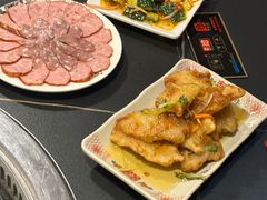 -哈尔滨烧烤·山河村铁锅炖(交大店)