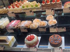 -CARINO BAKERY&CAFE(人广来福士店)