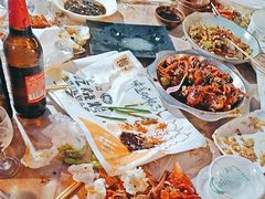-老街烧烤大排档·地道湖北菜·龙虾馆(汉口火车站店)