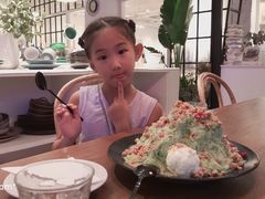 -洪小鹏生活美学馆(领SHOW天地店)