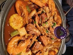 -徐记小怪兽肉蟹煲店(哈西万达金街店)