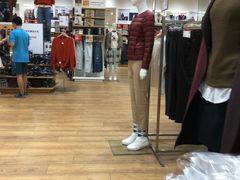 -优衣库(广州番禺万达广场店)