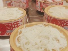 -龍歌自助小火锅(市南金茂湾店)