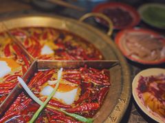 奔驰锅-叁口煮市井老火锅(春熙路店)