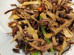 -小厨子私房菜·云南美食店