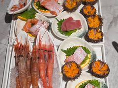 -雍容荟活波龙自助餐(IFS黑金店)