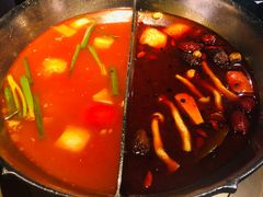 -湊湊火锅·茶憩(新中关购物中心店)