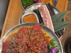 -明洞阿姨·韩式酱蟹烤肉·创意料理(三元桥店)