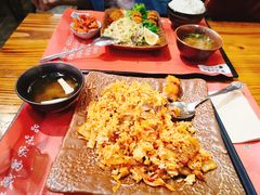 -宋家族亭多国籍料理(泰华城店)