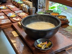 -银米·云南传统过桥米线(双廊黑金冠店)