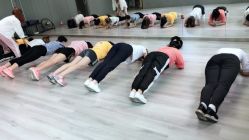 -STAR舞蹈工作室