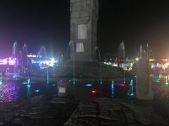 -亚龙湾中心广场