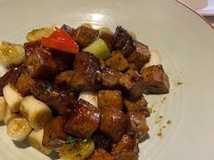 黑椒葱爆牛肉粒-钟菜·粤菜点心·宴请(海上世界·汇港二期店)