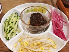 北京炸酱面-锅儿挑面馆