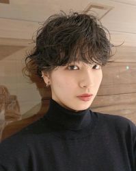 -变画·发型STUDIO