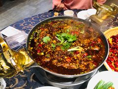 -万重锦·人文川菜馆(骡马市店)