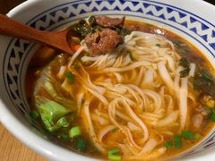 爱吃酸菜牛腩米粉-三两粉(深圳南山桃园店)
