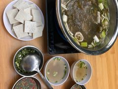 -黑竹沟新场牛肉火锅