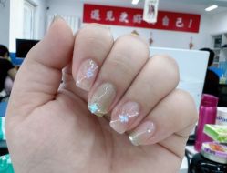 -瞧·享轻奢美甲美睫