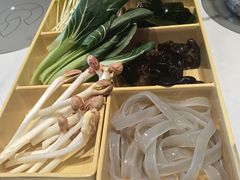 -呷哺呷哺 黄金牧场 (中发百旺店)
