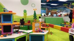 -莫莉幻想儿童乐园(郑州丹尼斯三天地店)