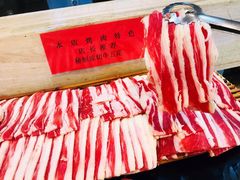 原切牛五花-春风十里海鲜火锅烤肉自助餐厅(华强店)