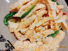 -亮亮面馆(经六路店)