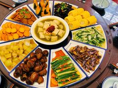 -红棚子(女人街店)