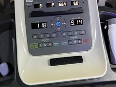 -UP健身私教馆(海岸城店)