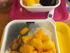 -满记甜品(日月光二店)