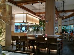 -蜜桃餐厅·伴山(湖滨商业街店)