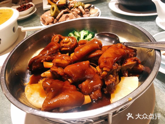 山泉公馆酒家(广州东站店)图片