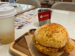 -必胜客(金元宝店)