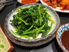 -阿里家·新疆烤肉酒場 by MIG