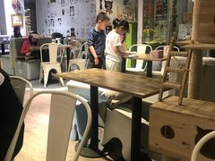 大堂-小时光咖啡馆(开森度假森林店)